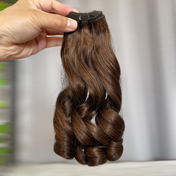 #4 SDD Bouncy curls human hair bundles Vietnam wefts.