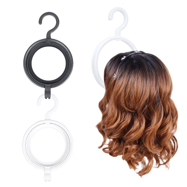 Wig hanger